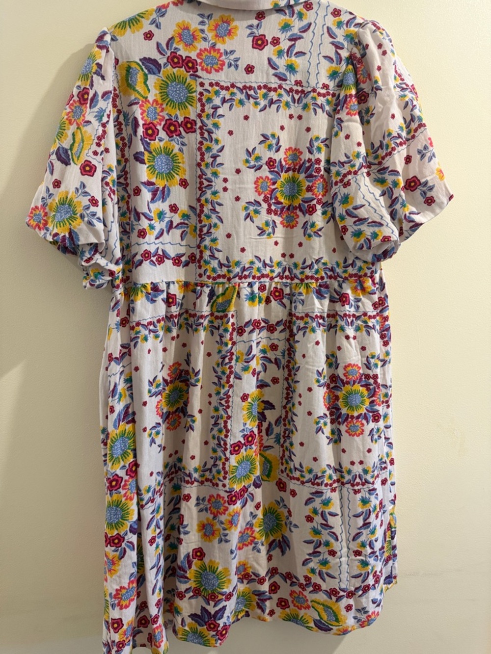 Easel White Floral Cotton Button-Front Dress with Yellow, Blue & Pink Flowers - Picture 2 of 4